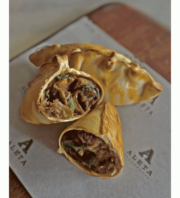 6 adet Empanada Deli Paket Ossobuco Dana Etli 